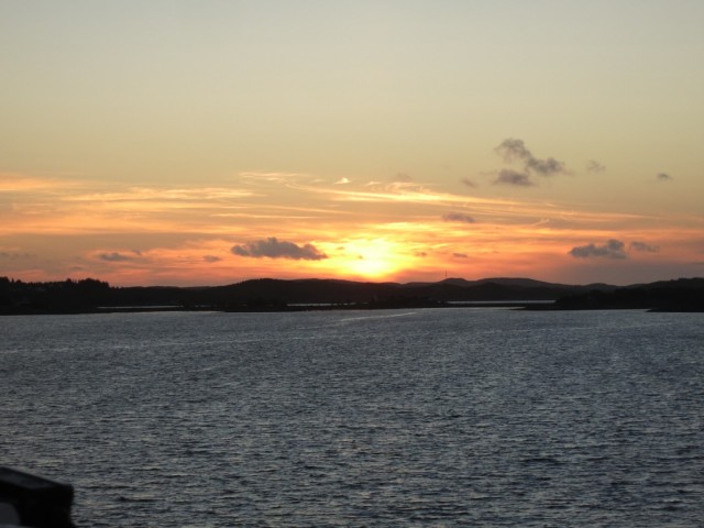 Hurtigruten_2015-06-20_00-22